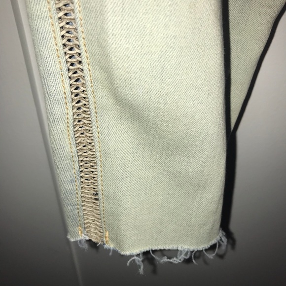 BLANKNYC Ankle Skinny Jean - Picture 7 of 8